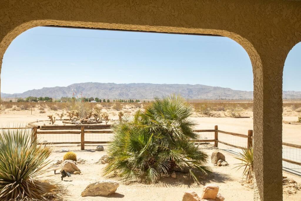 Sun Runner - Serene Desert Home W/Pool & Hot Tub Twentynine Palms Dış mekan fotoğraf